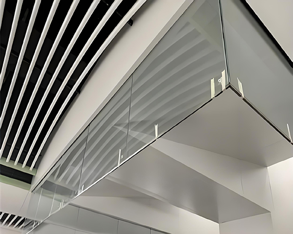 阿克塞玻璃阿克塞挡烟垂壁 阿克塞玻璃阿克塞挡烟垂壁