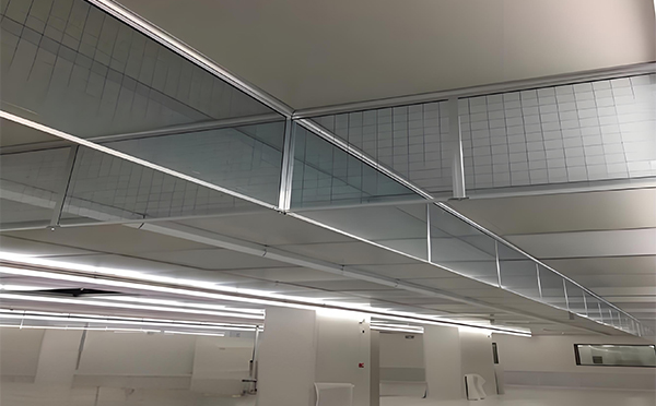 阿克塞玻璃挡烟垂壁