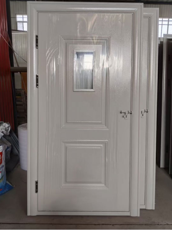 阿克塞学校教室门