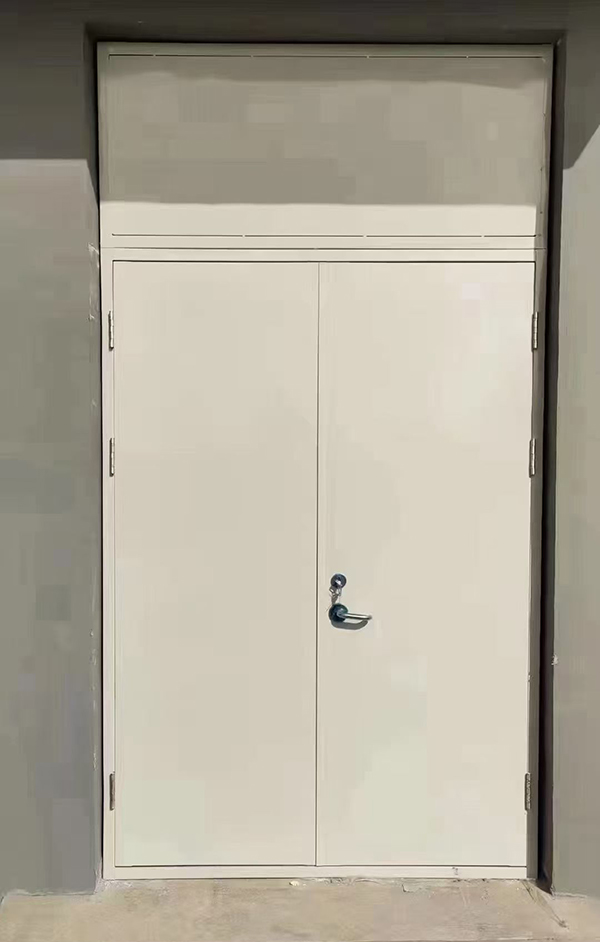 展览馆项目完成大跨度阿克塞防火门安装